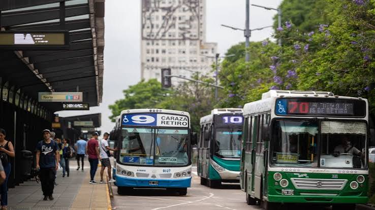 Sin subte en Buenos Aires: así funcionan los colectivos de reemplazo para cada línea